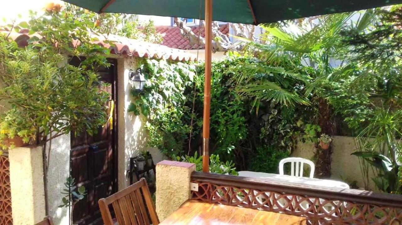 Maison Charmante A Sainte-Marie Avec Grand Jardin Luaran gambar