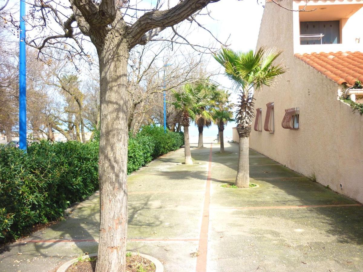 Maison Charmante A Sainte-Marie Avec Grand Jardin Luaran gambar